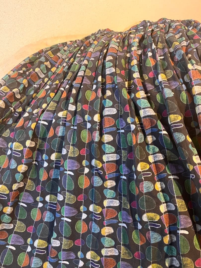 ヘラルボニー(はっぱ)スカート