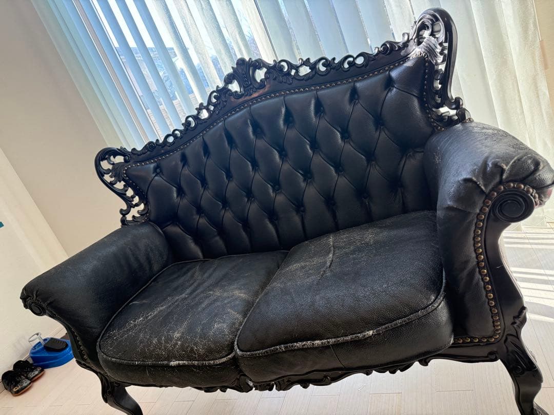 バロックスタイル ブラックソファ