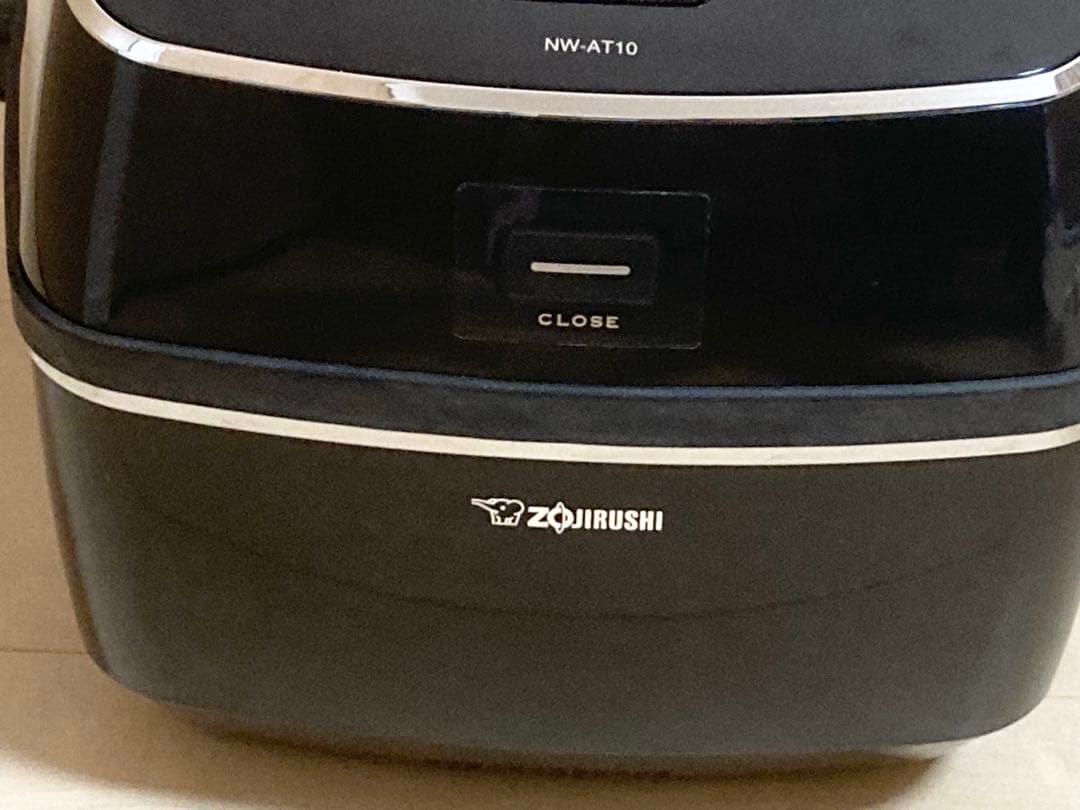 Zojirushi 炊飯器 NW-AT10 黒　象印