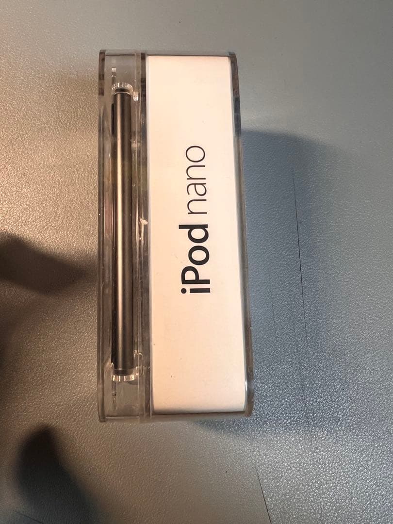 [新品未開封]Apple iPod nano 16GB MKN52J/A