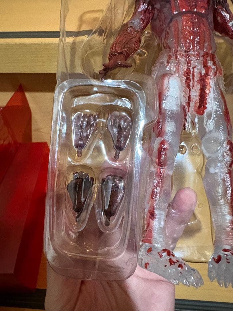 neca ネカ ベアー ブラッド フィアラル プレデター 529326124