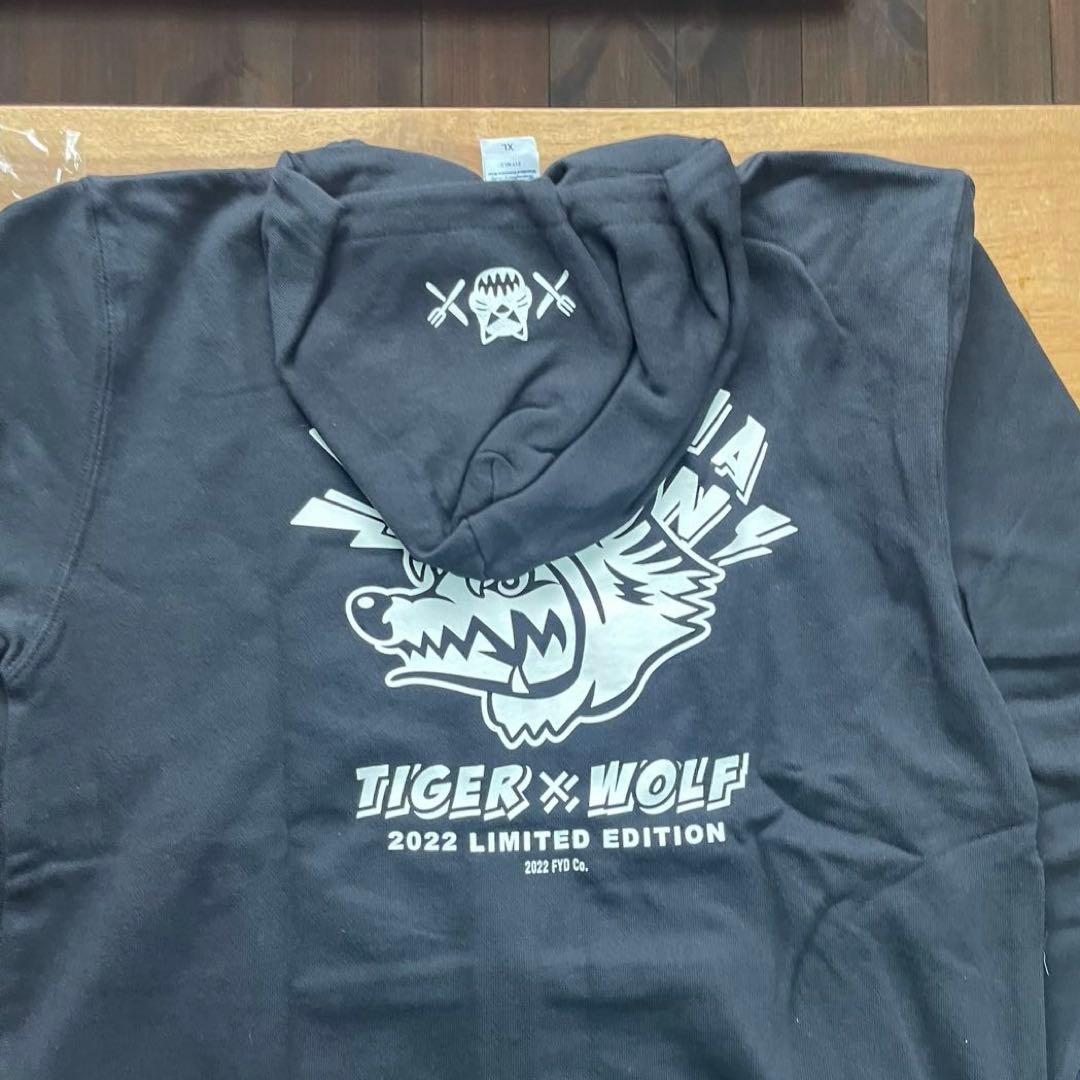 マンウィズ　干支パーカー　2022 虎