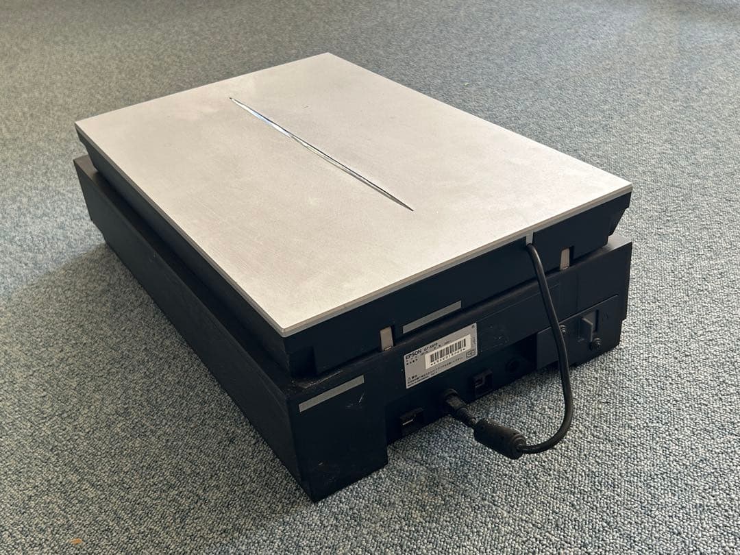 フラットベッドスキャナー GT-X970