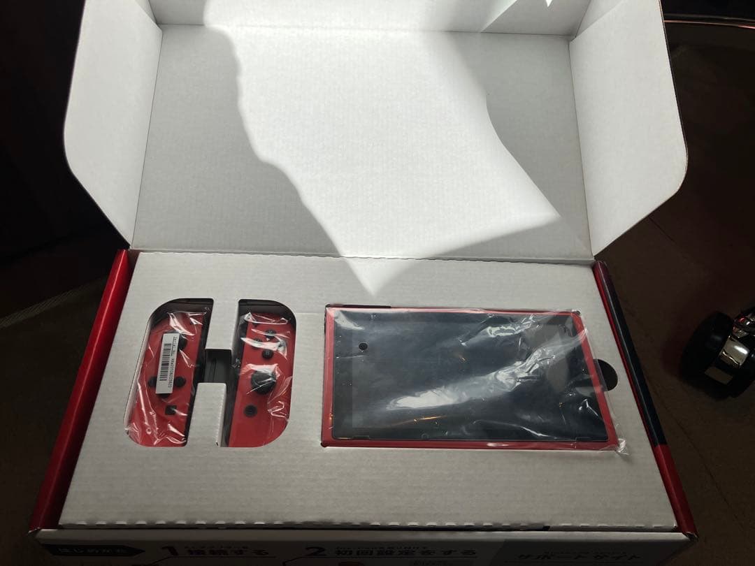 Nintendo Switch 本体 レッド 充実の付属品