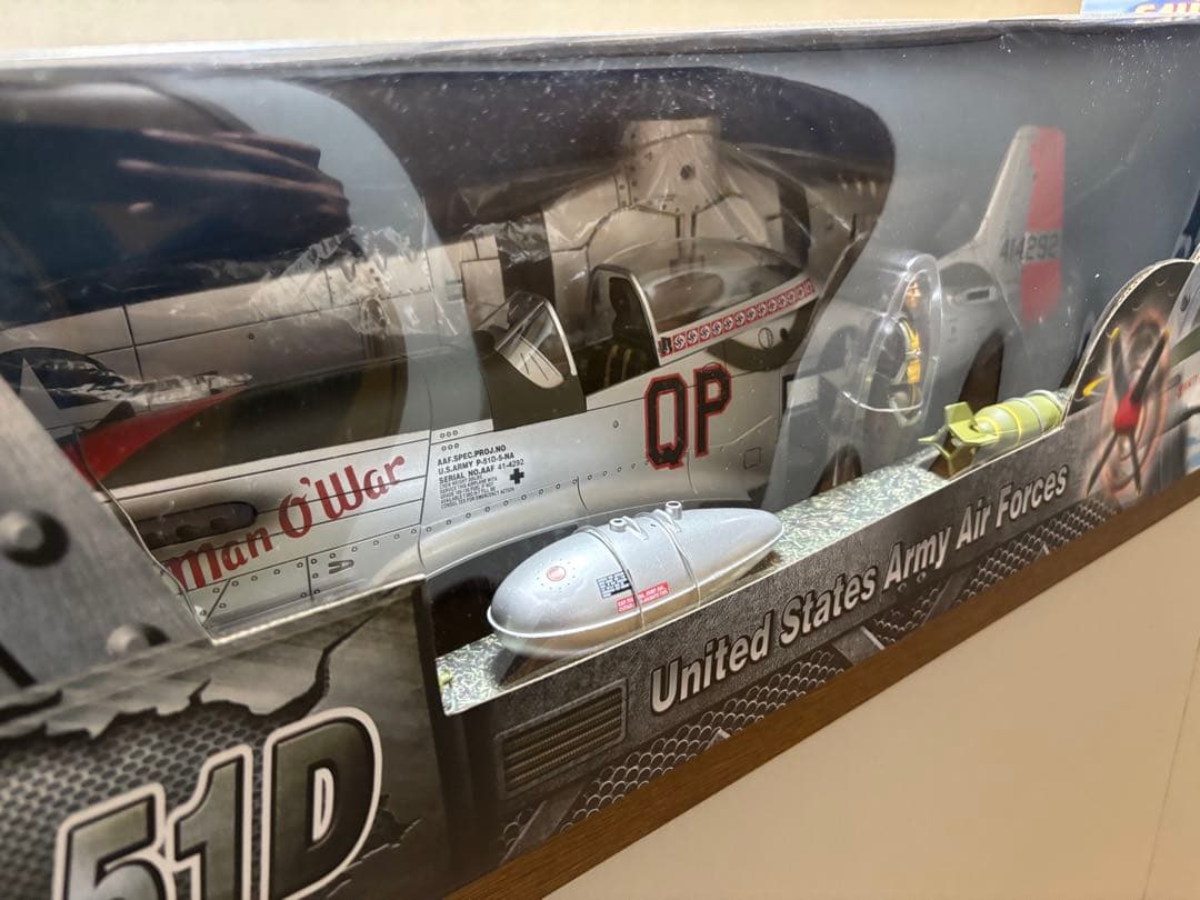 新品BBIエリートフォース製1/18 P-51Dマスタング