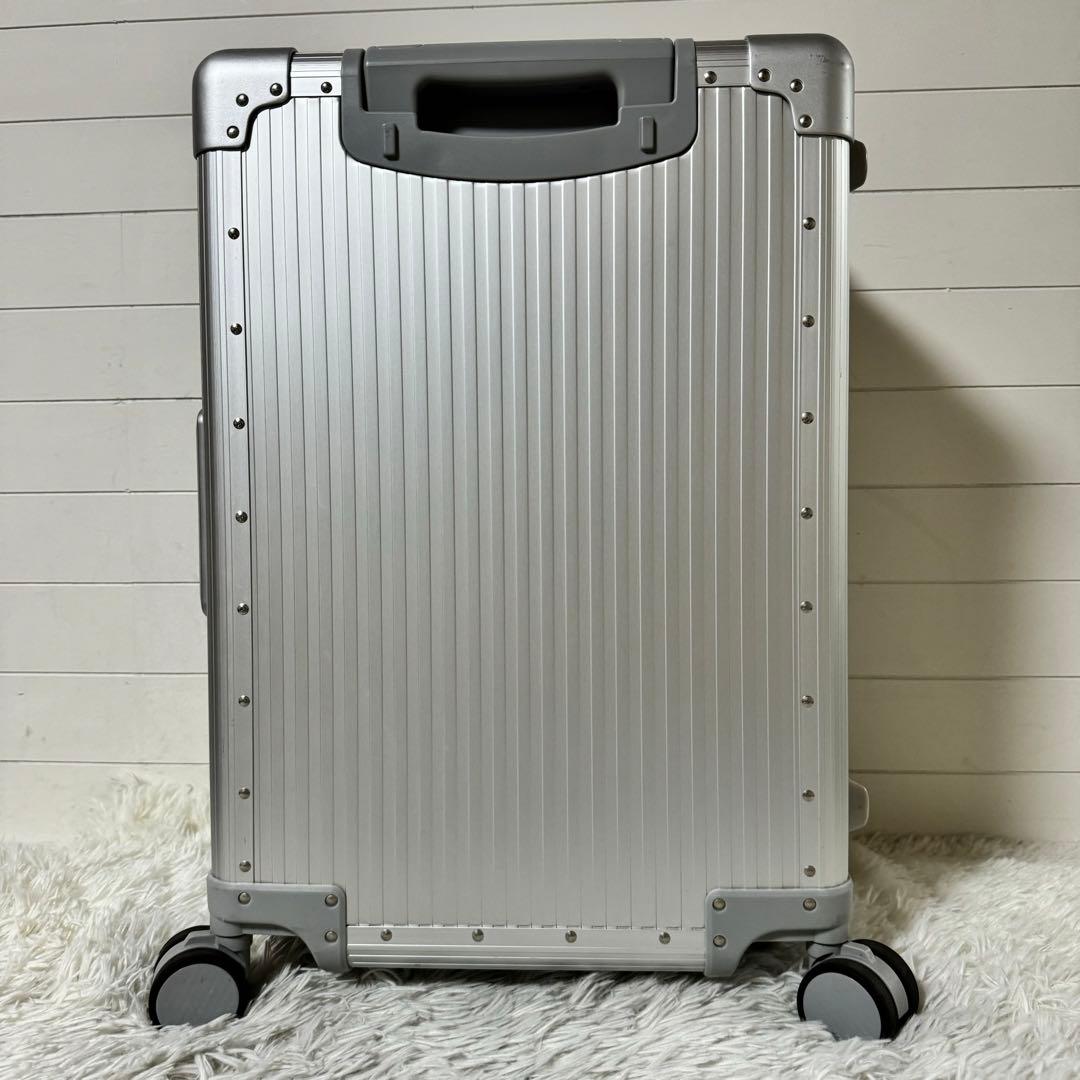 未使用級✨aucentic キャリーケース　スーツケース　アルミ　トロリーケース