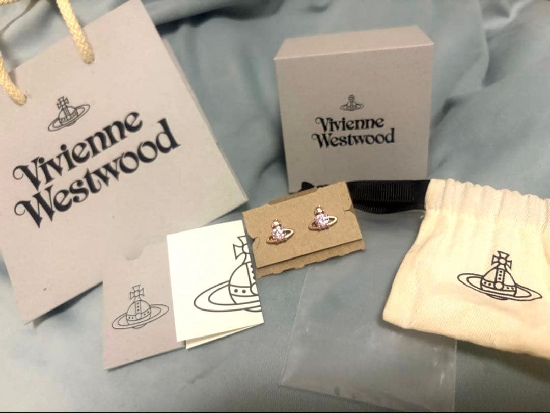 【美品】ヴィヴィアンウエストウッド ピンクゴールド ピアス 両耳用