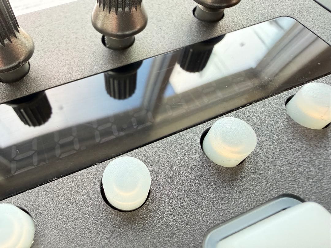 iCON PLATFORM NANO コントローラー