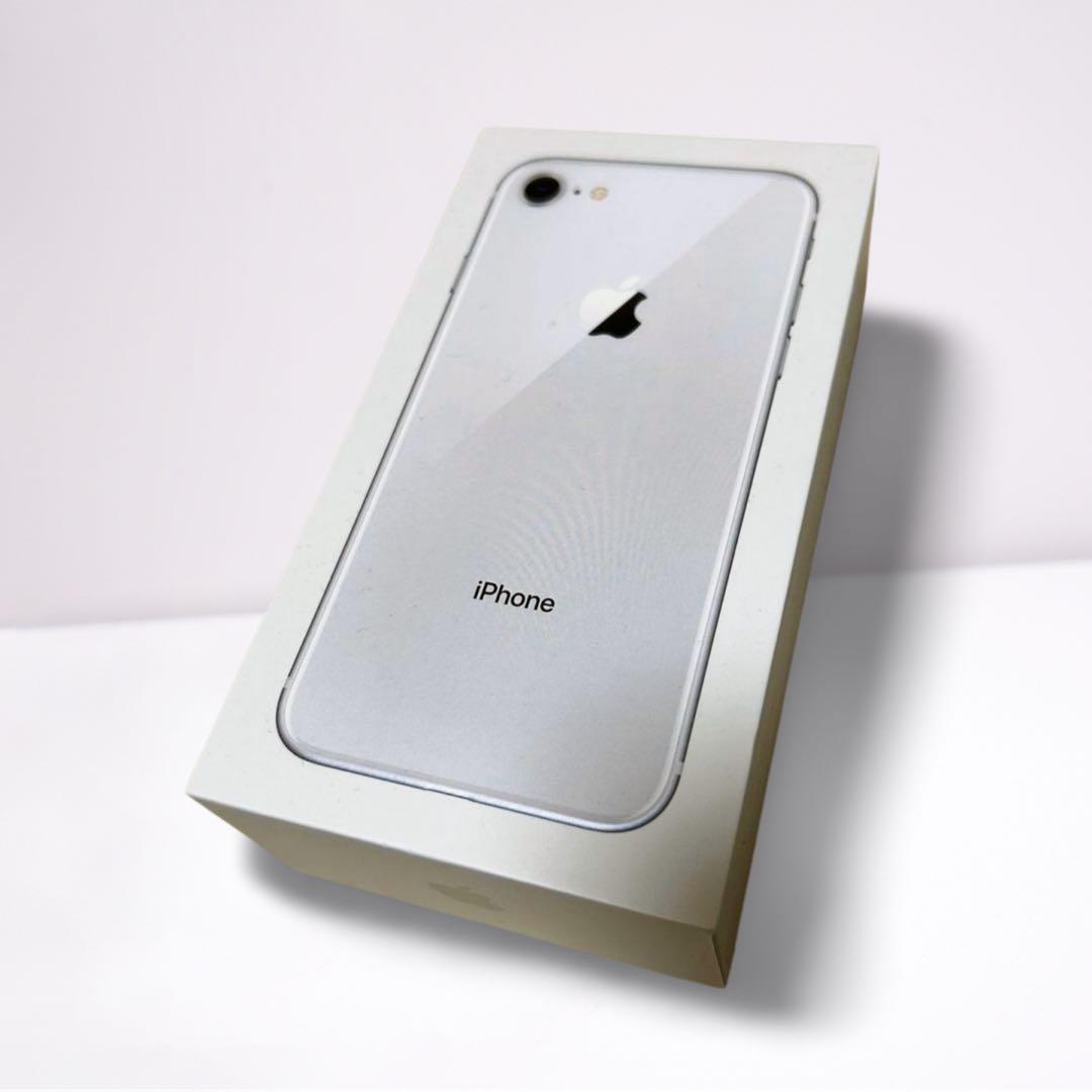 iPhone8 64GB シルバー SIMフリー 箱付 バッテリー80%