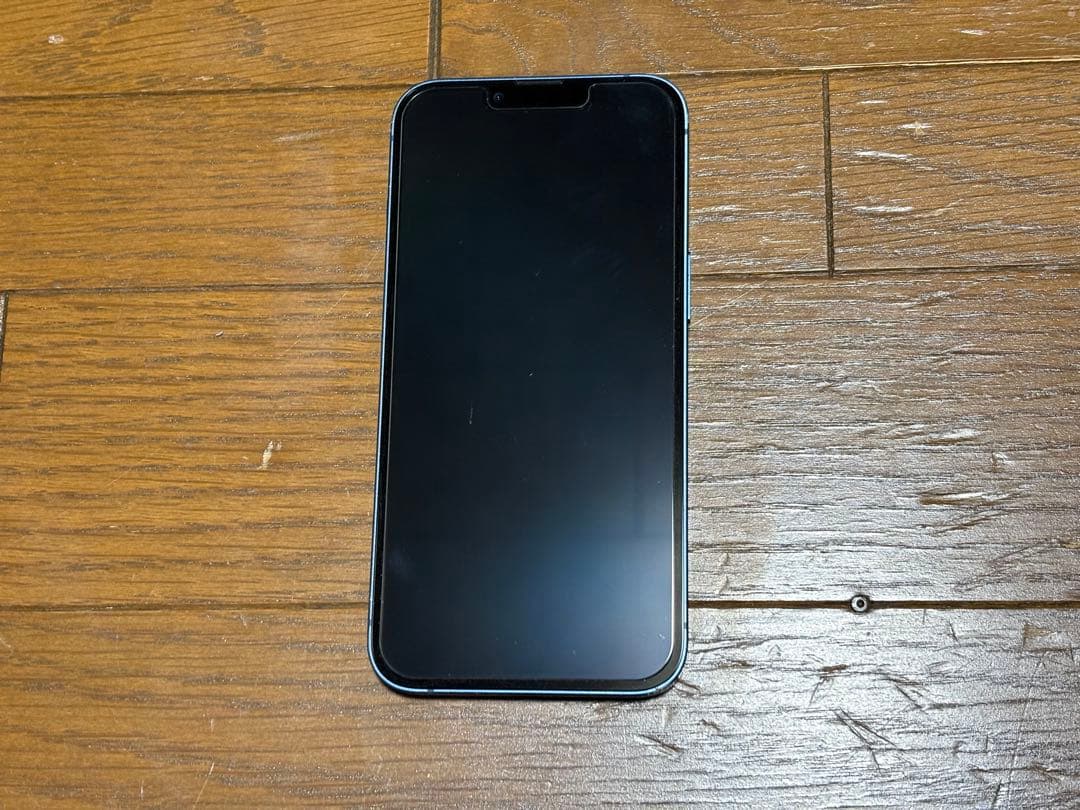 【箱付き】Apple iPhone 13 本体128GB ひび割れ有