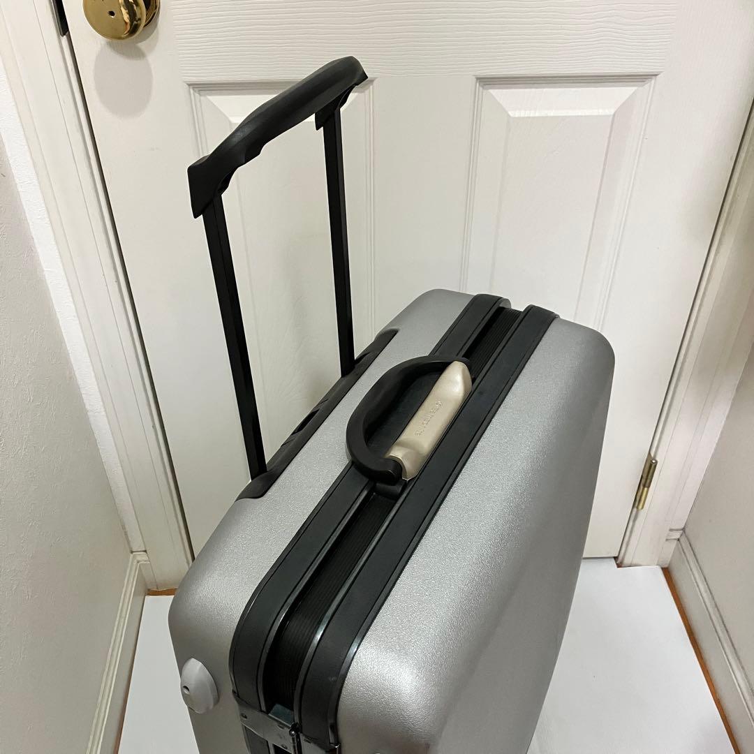 良品　サムソナイト　ピギーバック　スーツケース　105L　シルバー　出張　旅行