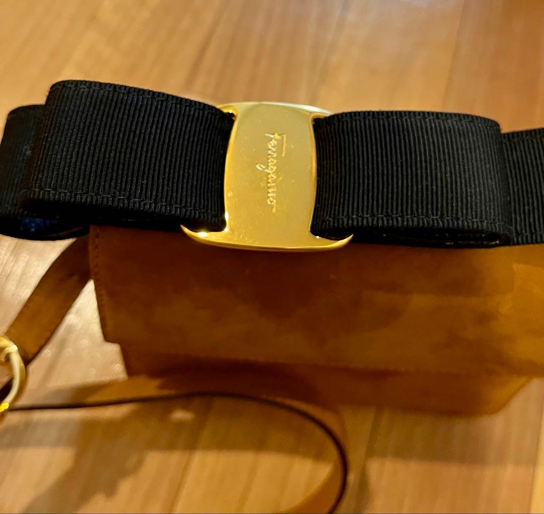 【Ferragamo】ショルダーバッグ　ブラウン