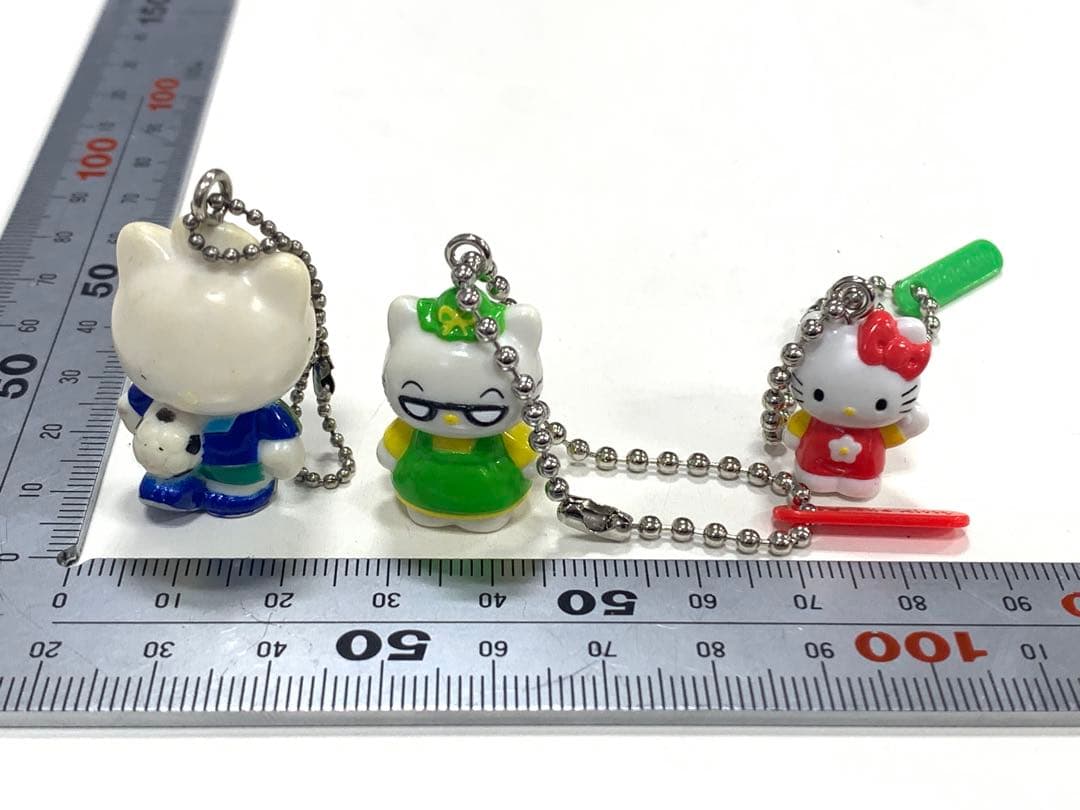サンリオハローキティ　フィギュア　ストラップ　3体セット