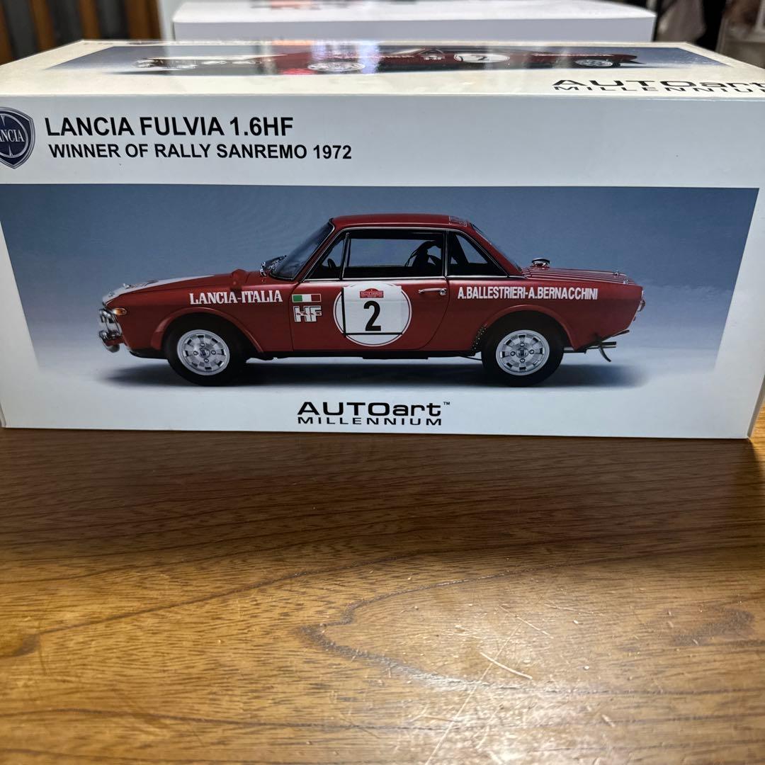 ミニカー Lancia Fulvia 1.6HF 1/18