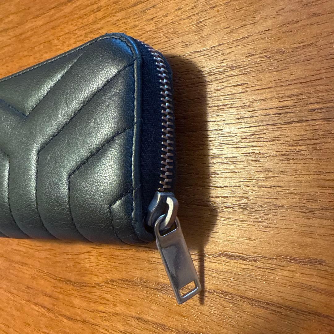 サンローラン　ルル パース　ケース　ラウンドファスナー　ブラック