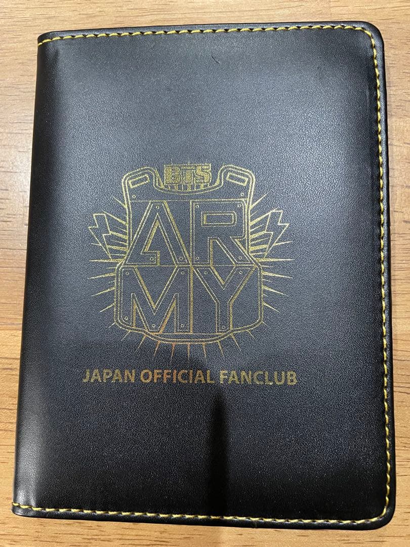 BTS テテ　テヒョン　直筆サイン入り　パスポートケース
