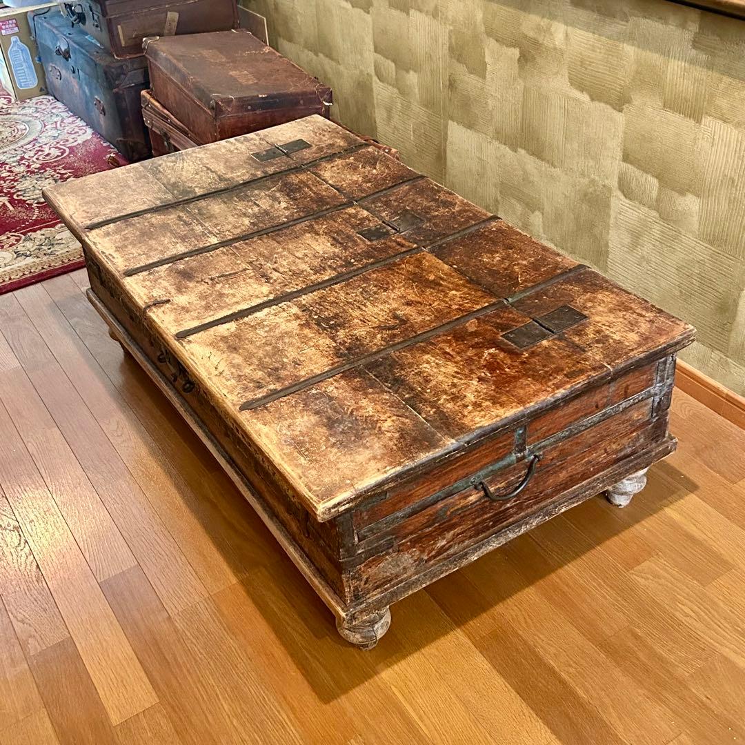 アンティーク 木製収納箱 脚付き