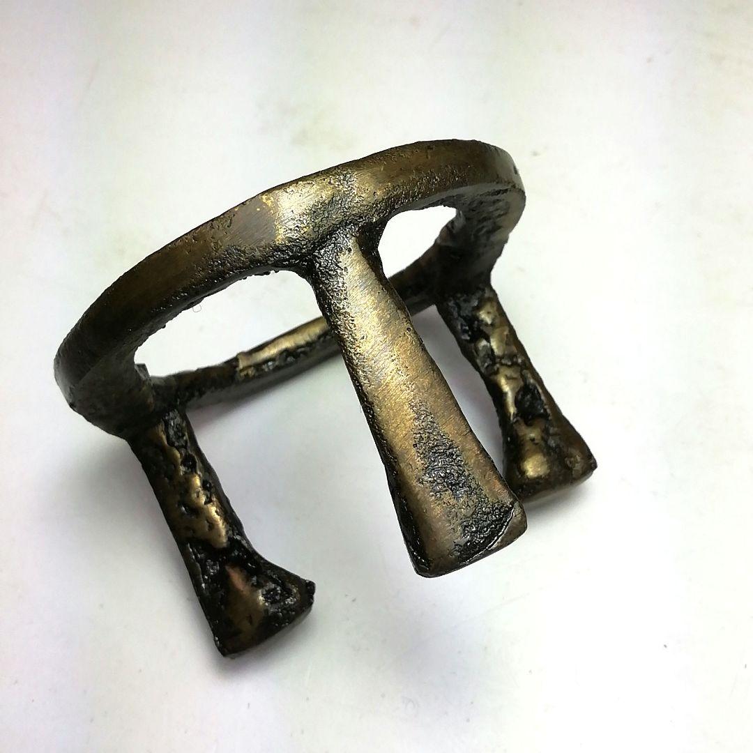 Ｓ７９５　蓋置　『唐銅　五徳』『金谷浄雲作』　共箱　茶道具