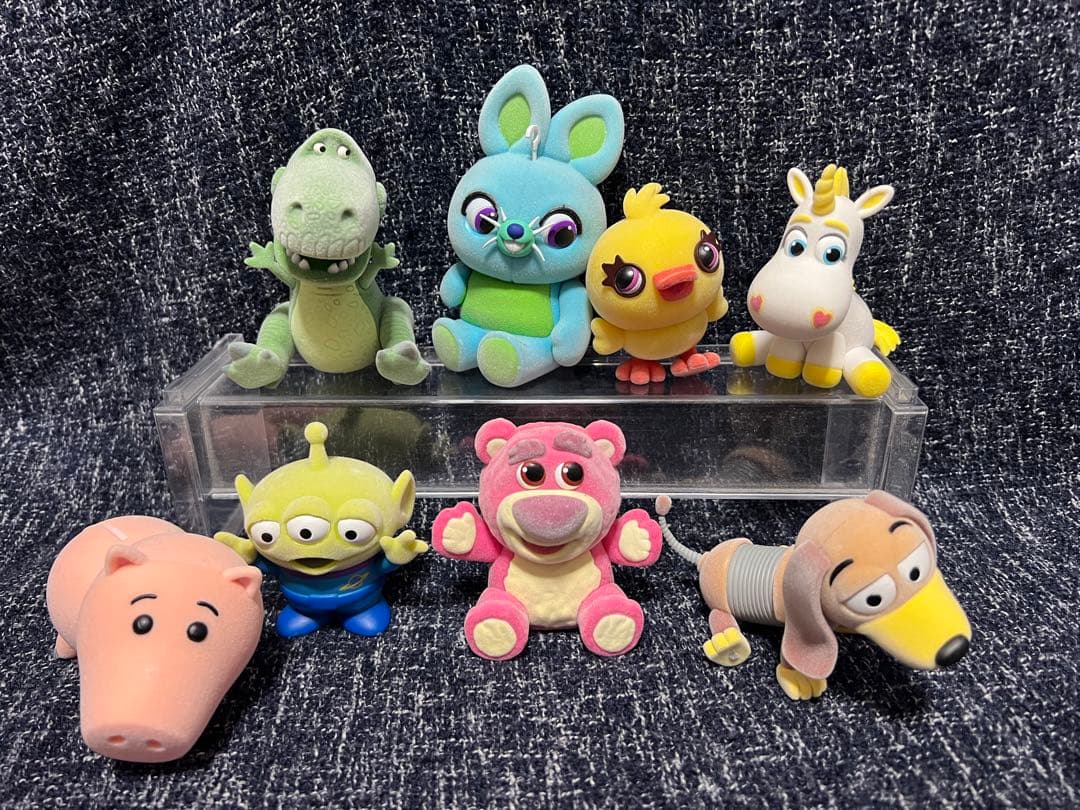 フラッフィーパフィー　ディズニー トイストーリー 8体セット フィギュア