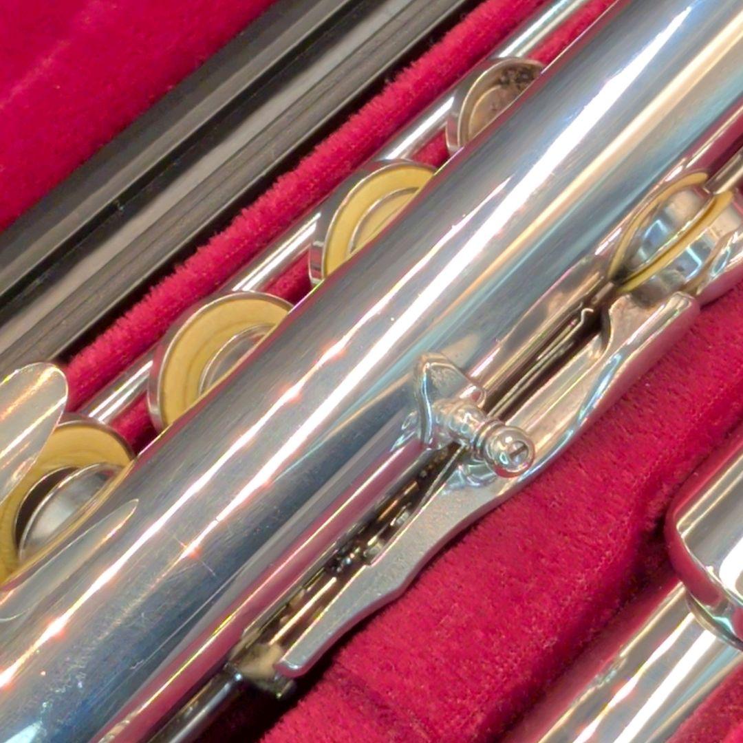 フルート　調整済　ヤマハ　YFL211S（Eメカ.銀メッキ仕様）