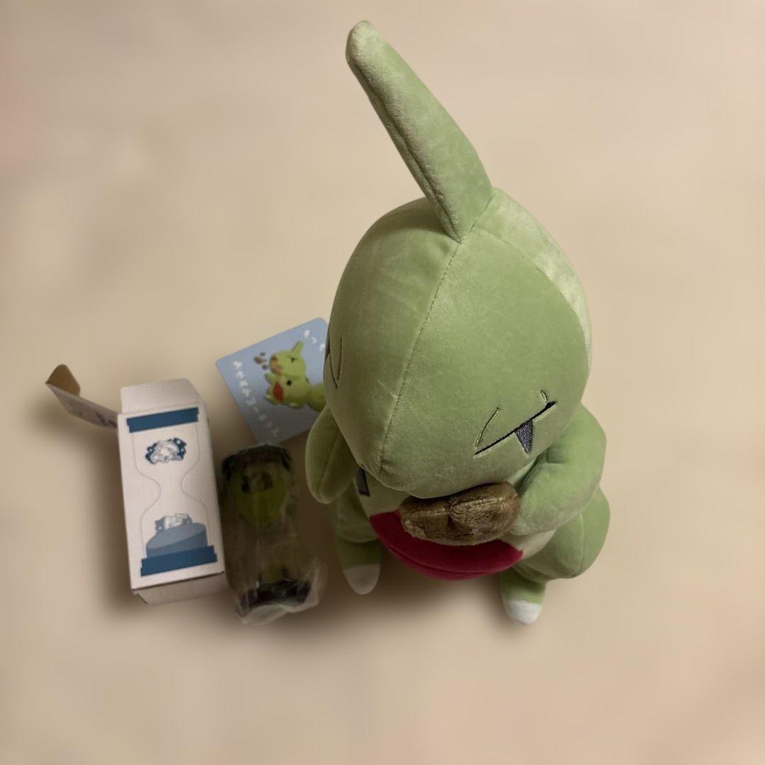 ポケモンセンターオリジナル　ヨーギラス　ぬいぐるみ　砂時計　もっちり