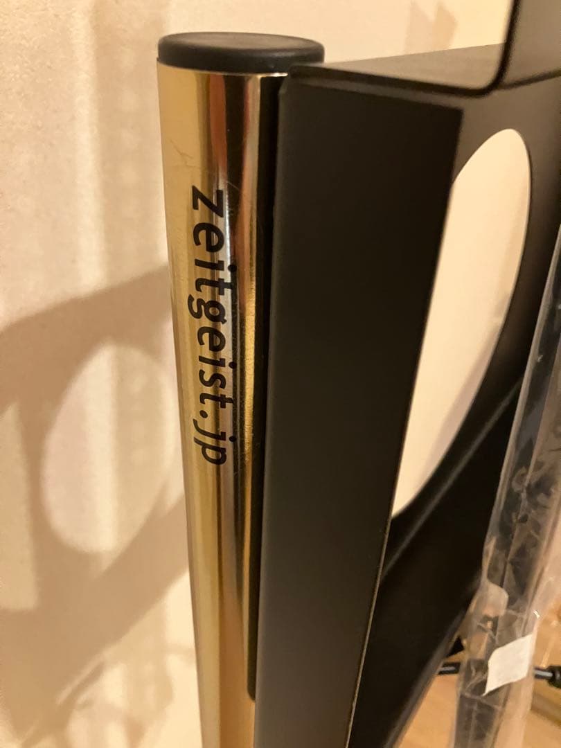 zeitgeist テレビスタンド　ザイトガイスト