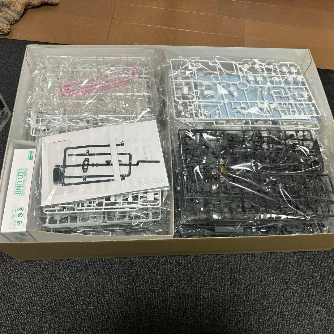 MGEX ユニコーン　未開封品　箱少々凹みあり