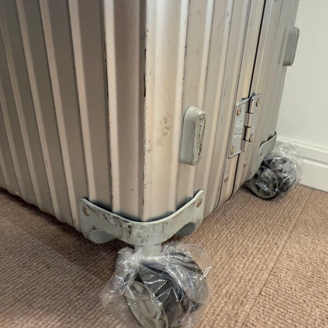 sofi 　RIMOWA アルミスーツケース クラシックフライト保証書あり