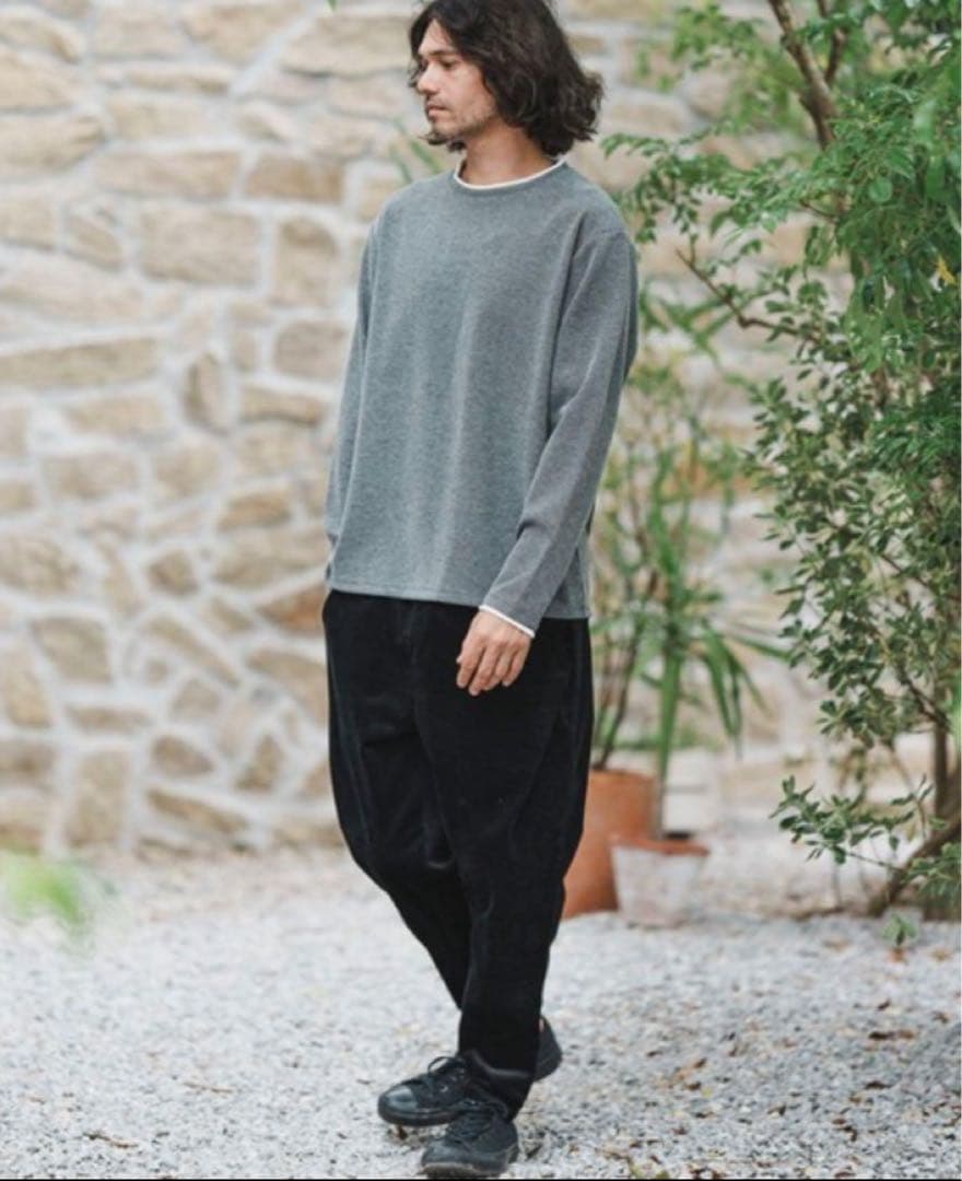 【カンビオ】2024年末新作　コーデュロイ　テーパードパンツ　ブラック　M