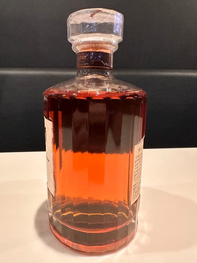 【未開封】サントリー 響17年 700ml 箱入り 正規品