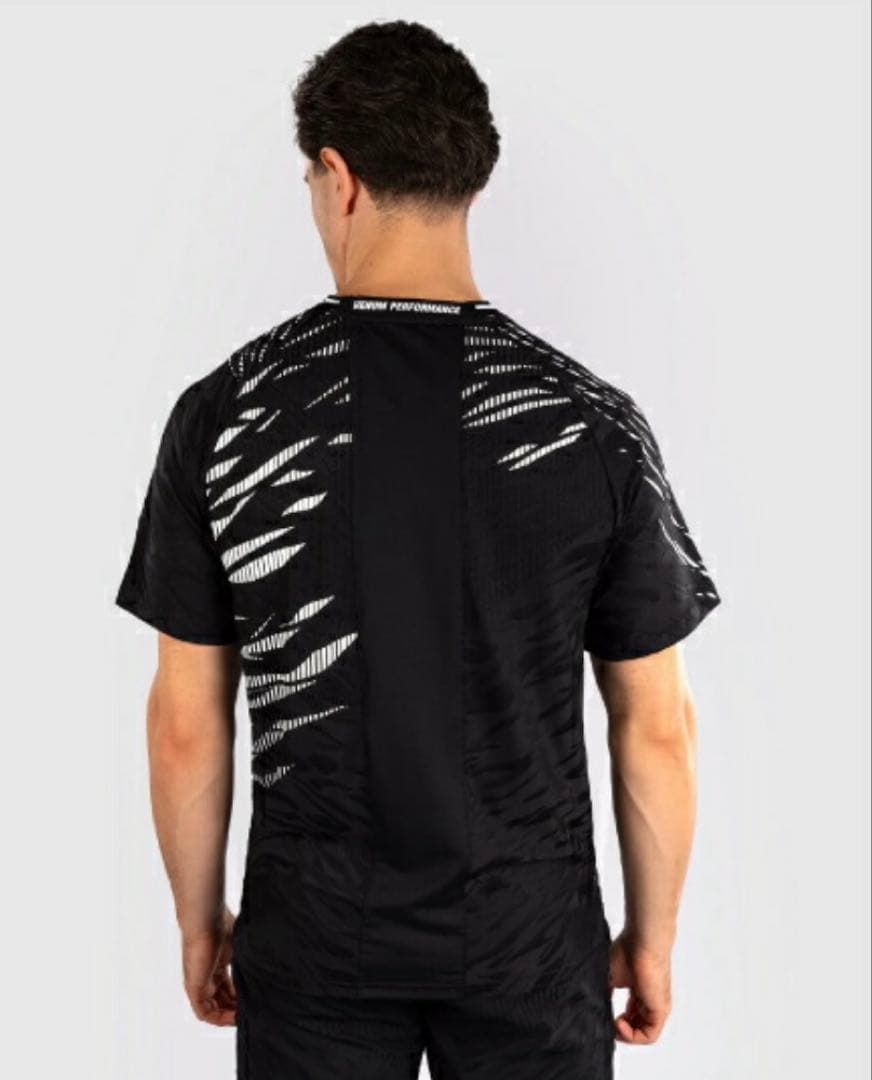 正規品 Venum ヴェナム UFC シャツ M トプリア マカチェフ 朝倉海