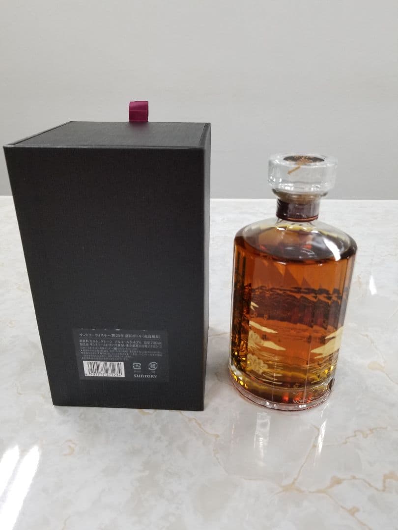 サントリー ウイスキー 響21年 花鳥風月 700ml 新品未使用