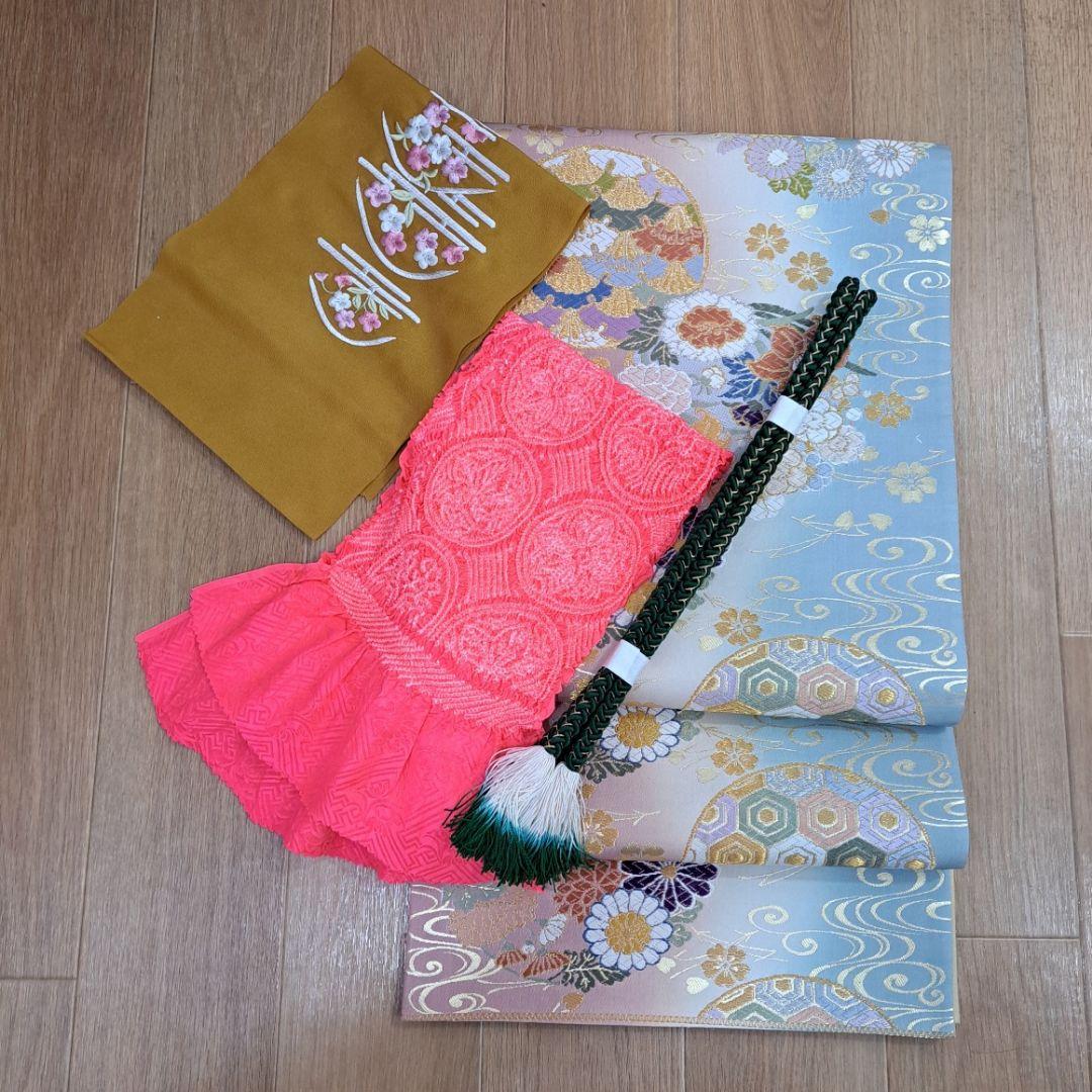 正絹振袖セット ピンク地の古典的な金彩模様と十二単風の重ね仕立 成人式に最適