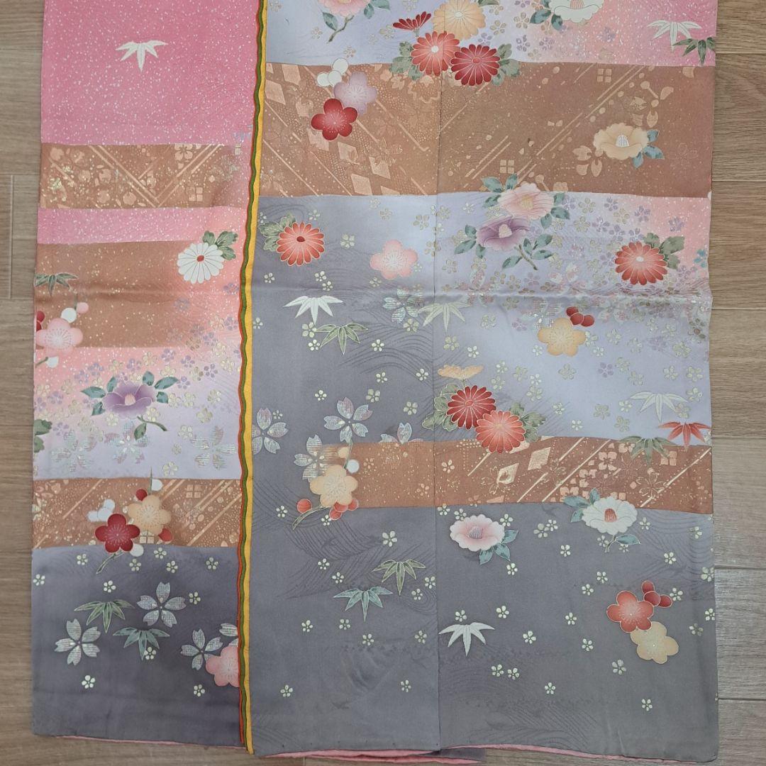 正絹振袖セット ピンク地の古典的な金彩模様と十二単風の重ね仕立 成人式に最適