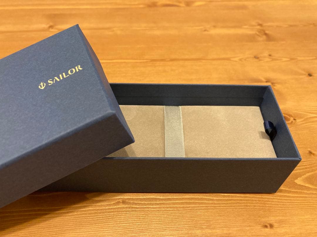 【新品未使用】セーラー万年筆 プロフェッショナルギア 金 ブラック