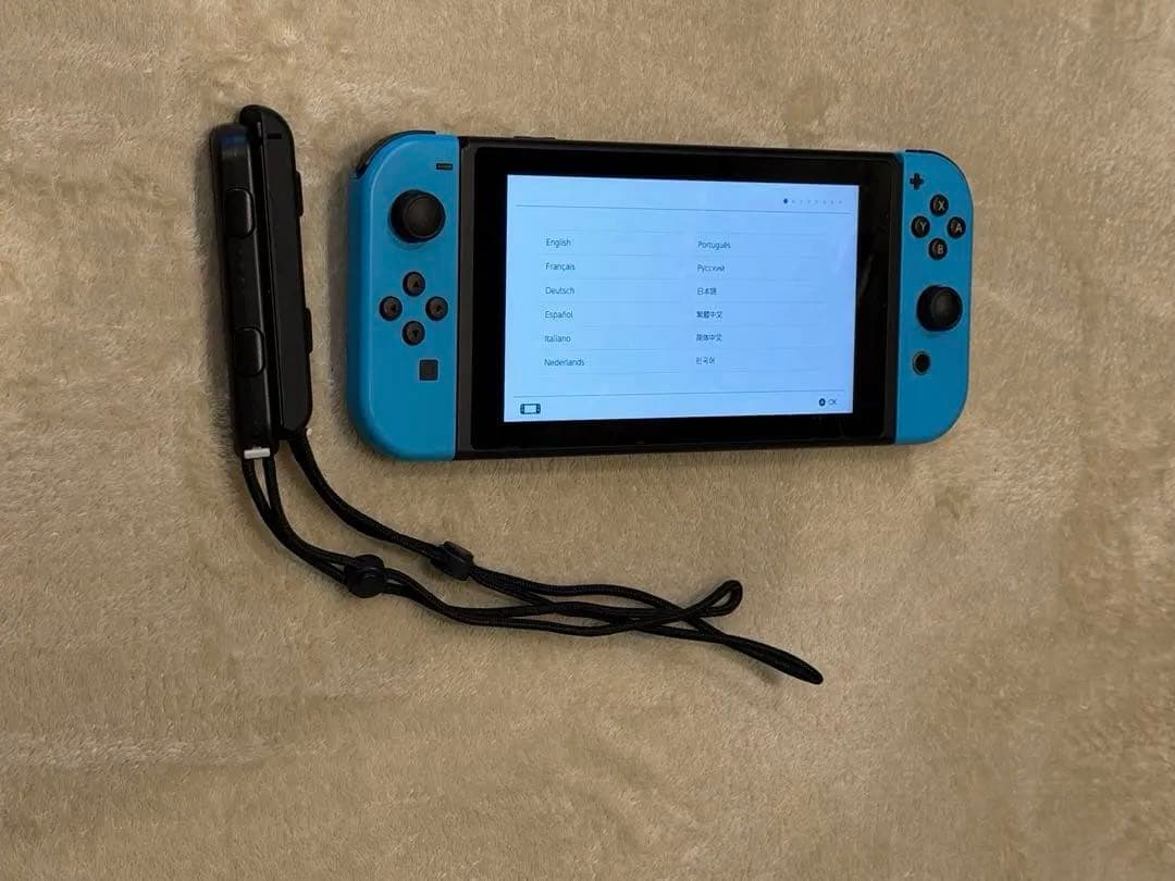 Nintendo Switch 本体 青 ストラップ付き