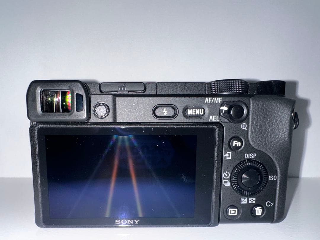 SONY α6400 パワーズームレンズキット　別売りバッテリーチャージャー付き