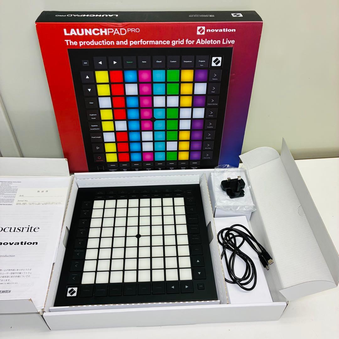 NOVATION Launchpad Pro MK3 MIDIパッド
