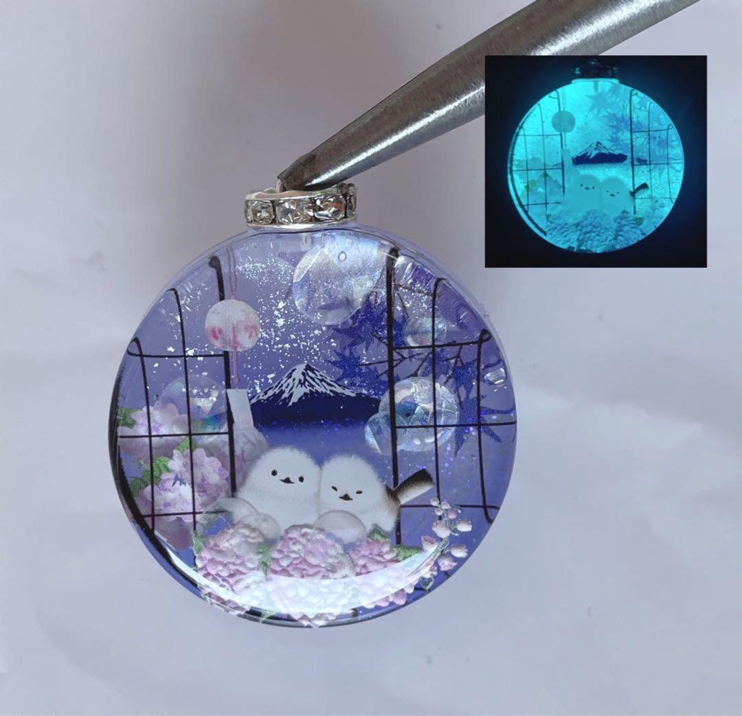 RUKURUKU/紫陽花と富士山とシマエナガ　オルゴナイトキーホルダー