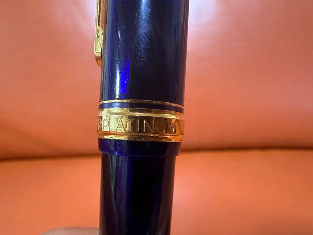 使用品　PLATINUM プラチナ 万年筆 青 金メッキ　センチュリー3776