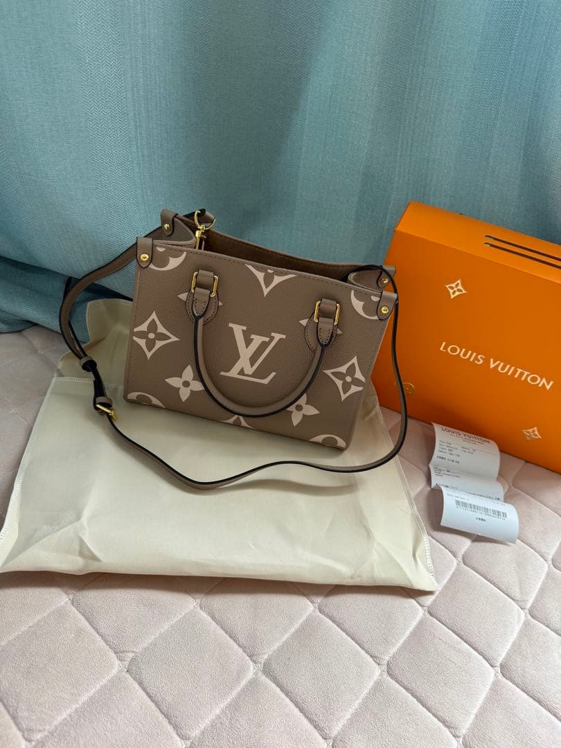 希少✨️ベージュ モノグラム ショルダーバッグ