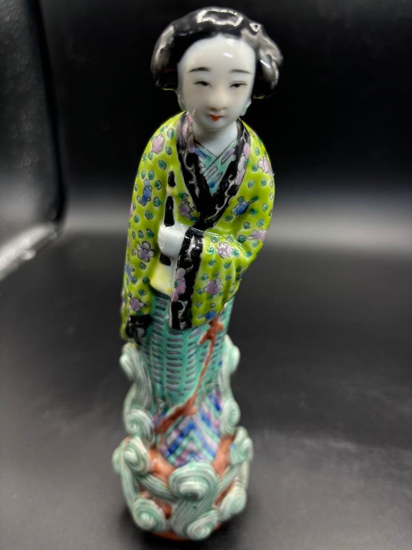 中国美術 古玩 色絵陶人形 陶器人形 高さ約20cm 置物 オブジェ 古董品