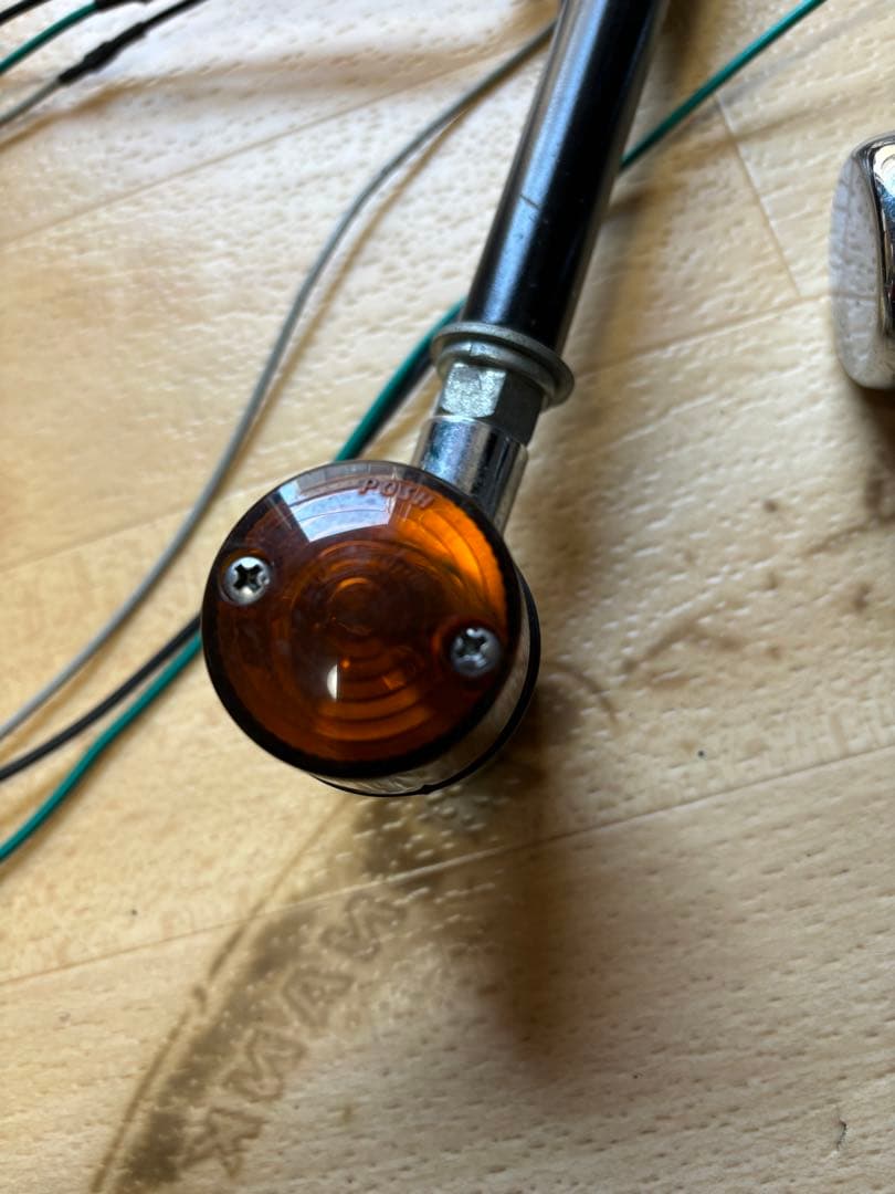 w650 ウインカー ステー　ポッシュ　ウインカー