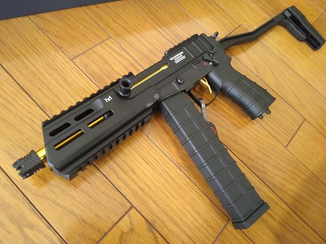 東京マルイ　スコーピオンMod.m 　電動ガン