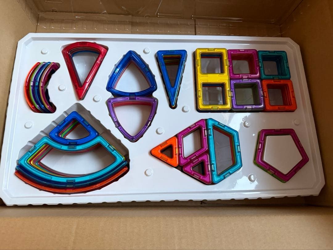 ※不足あり　マグフォーマー　90ピース