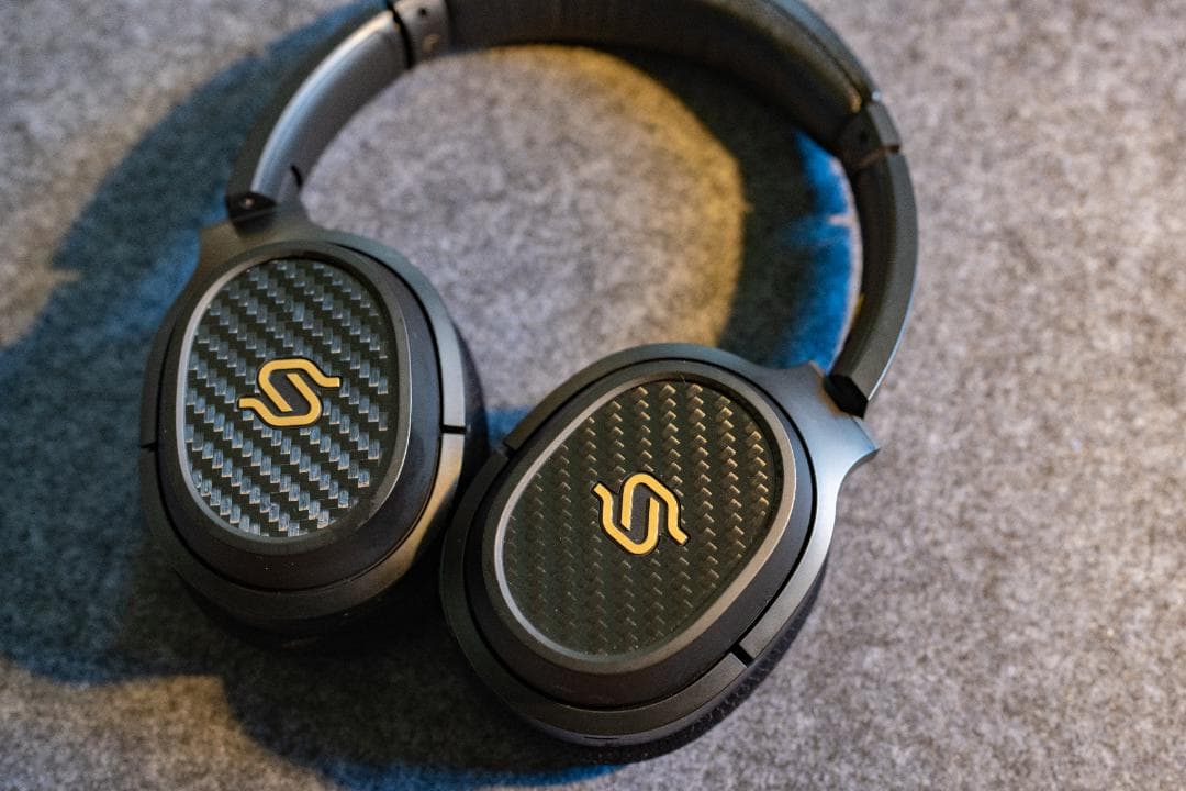 ワイヤレスヘッドホンEDIFIER STAX SPIRIT S3【付属品完備】