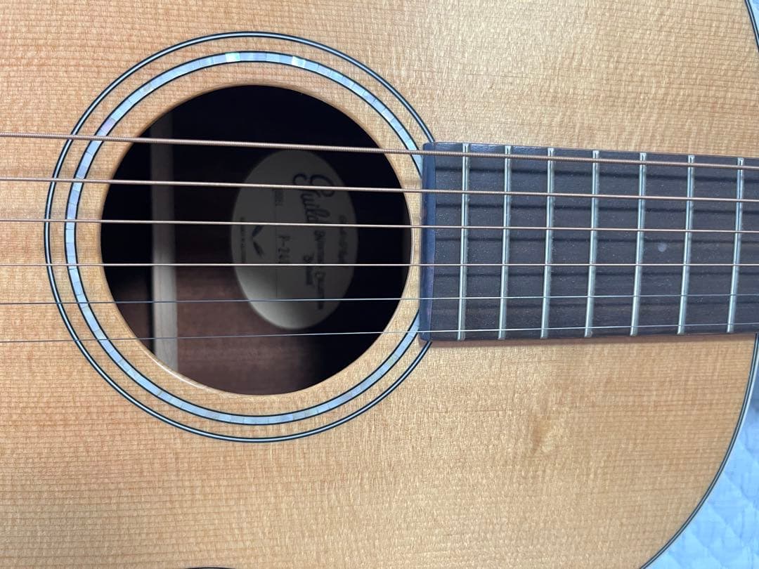 ギルド　パーラーギター　guild P-240 MEMOIR NAT 新品同様