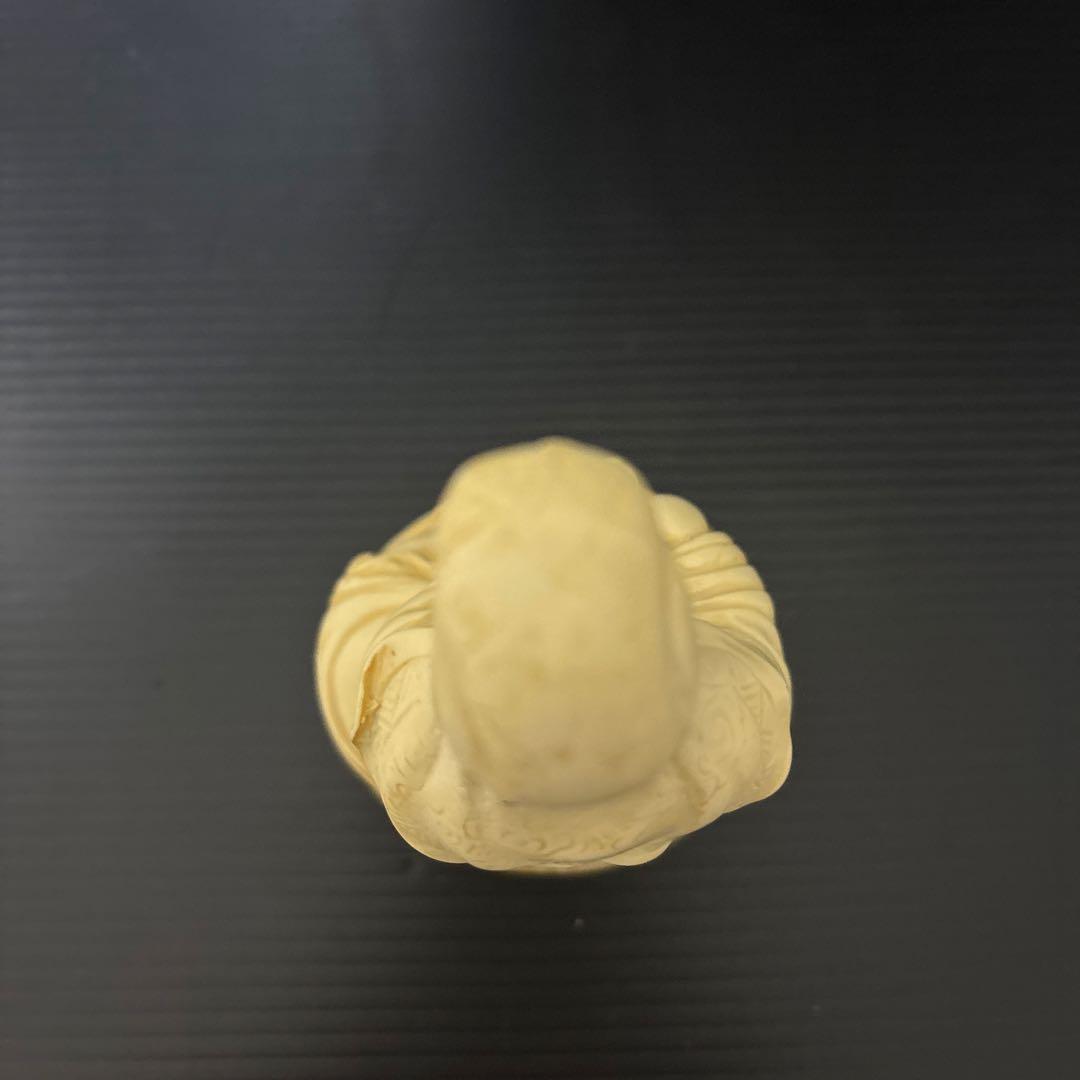 陶器製坐像 アイボリー