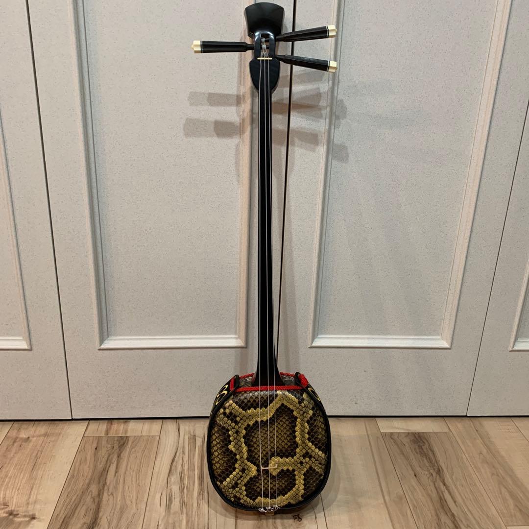 沖縄三線　真壁型【おまけ付き】