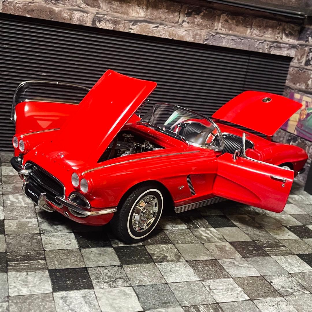 1/18 AUTOart シボレー コルベット C1 1962 最終型